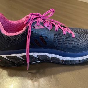 Hoka One One Gaviota Women's Pink Purple Blue Running Athletic Shoes Size 11.